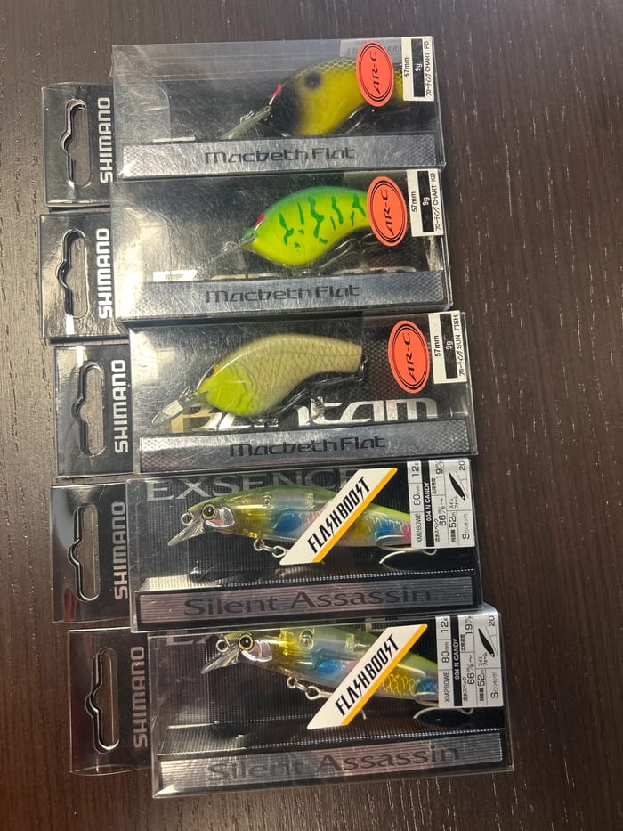 VDS LOT DE LEURRES POUR BROCHETS (D'occasion) à L