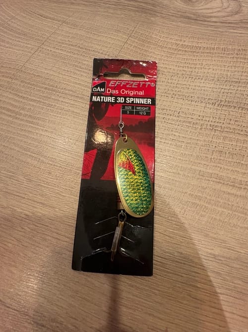 RUIDA Rouge Pêche LED Leurre Lumière Forme des Yeux Clignotant Lumière