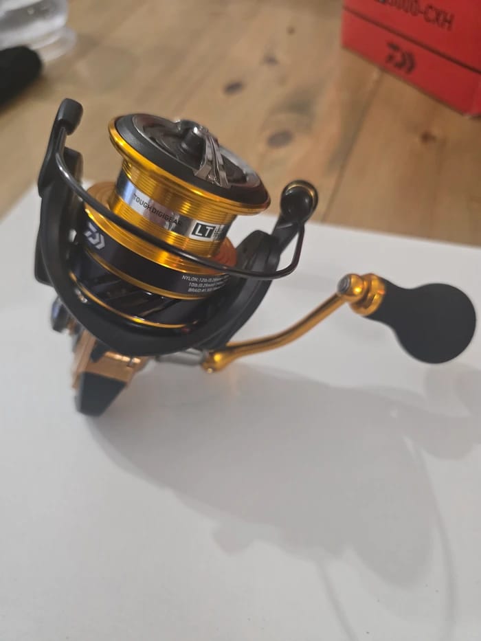 Moulinet South Bend Mudville Spin Cast - Ratio 3.4:1, Pré-monté Ligne 20lb, Occasion